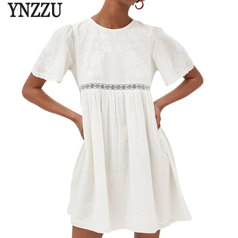

YNZZU New White Dress Women Casual O Neck Short Sleeve Floral Embroidery Elegant Dress High Waist Loose Female Dresses YD210