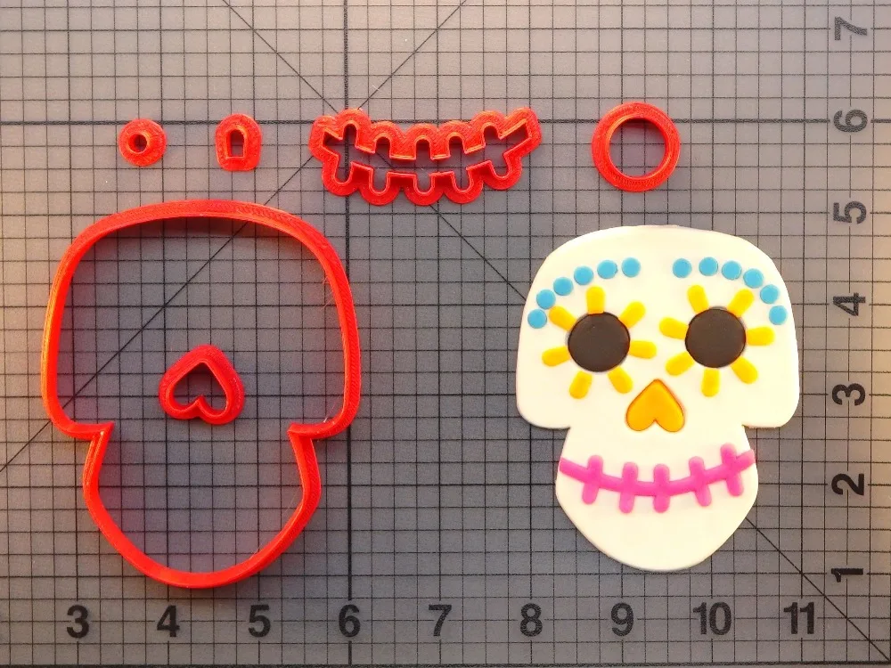 JB_Coco-Skeleton-266-367-Cookie-Cutter-Set