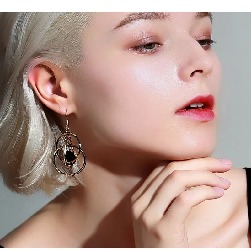 

Big ring women's temperament geometricsexy exaggerated roundGolden circle Exaggerate Long Dangling Round Rings Earrings