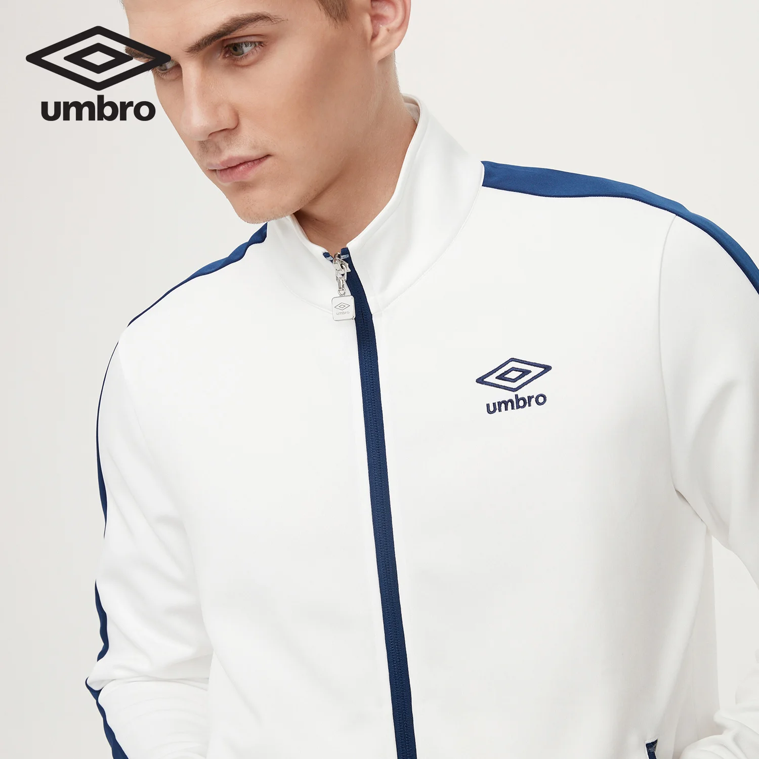 Umbro мужские новые осенние и зимние пальто для отдыха, куртка, свитер, кардиган, спортивная одежда UO174AP2453