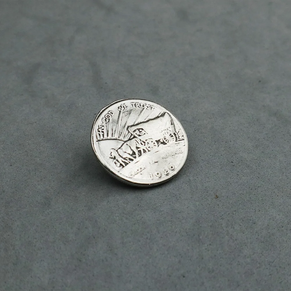 

DIY Leathercraft Hardware Oregon Trail Half-Dollar Coin Concho Antique Silver 605103S-30