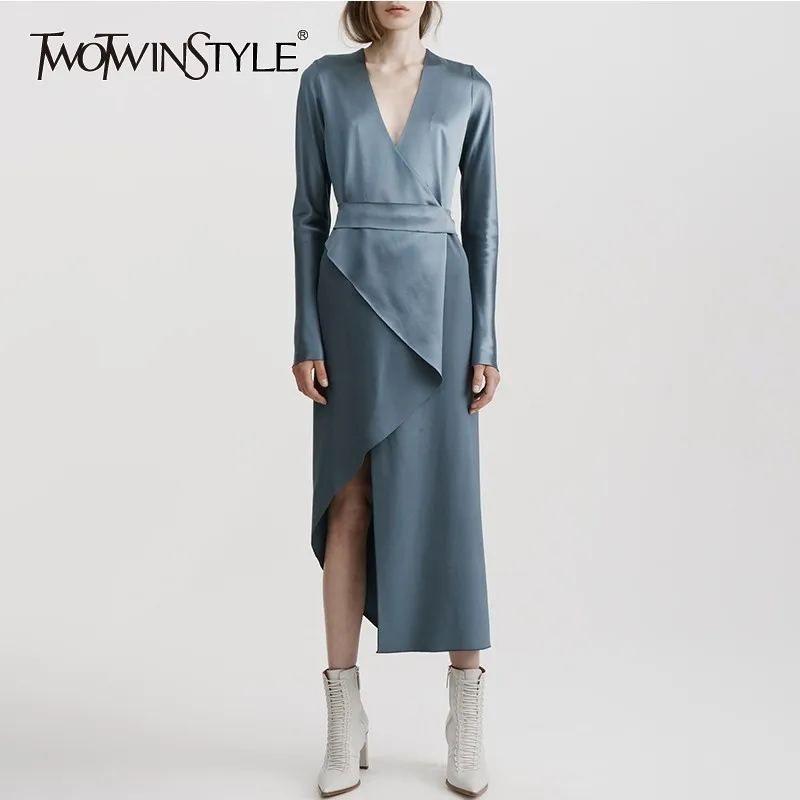 TWOTWINSTYLE асимметричное платье с подолом женское v образный вырез длинный рукав