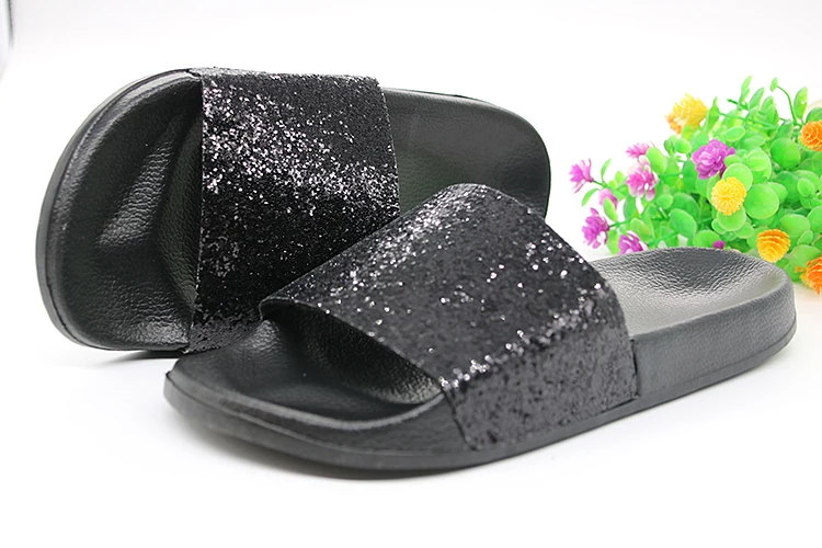 COOLSA/женские летние Нескользящие однотонные шикарные тапочки на плоской подошве с блестками; дизайнерские шлепанцы на плоской подошве; пляжные домашние тапочки; женская сверкающая обувь