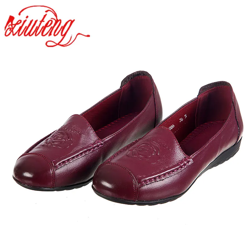 

Xiuteng National Style Flower Print Summer Flats Slip On Loafer For Women Mother Work Shoes For Leather 100% Ladies Shoes