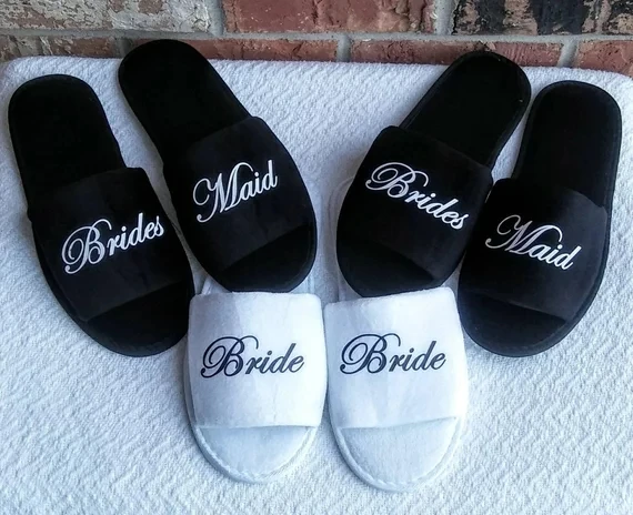 

personalized black white wedding slippers, bridesmaid bride spa soft slippers hen night Bachelorette party favors gifts