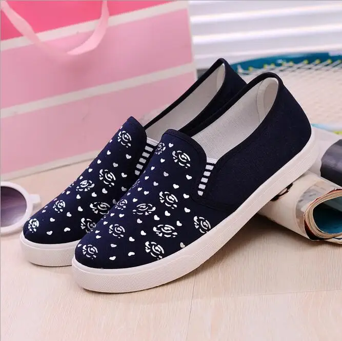 

Spring 2016 new heavy-bottomed women's casual canvas shoes Korean version of the lazy student shoes