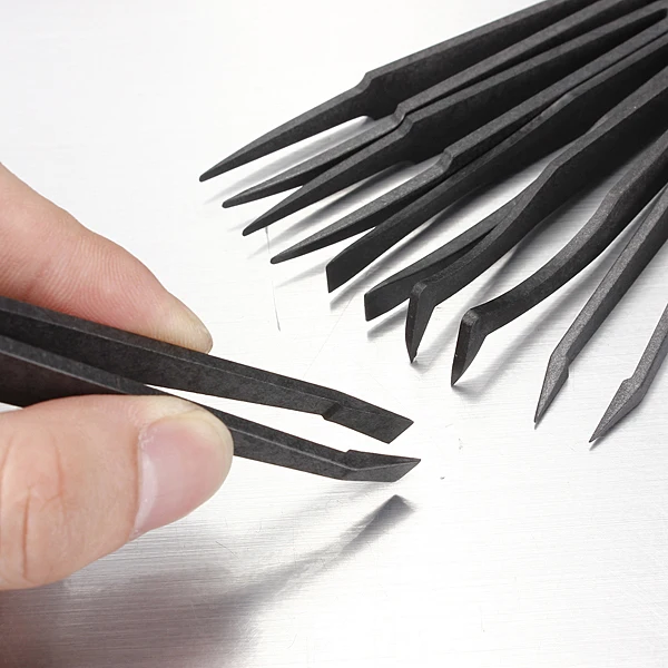 

6pcs Anti-static Electronic Plastic Tweezers Kit Multifunction Black Anti-Magnetic and Heat Resistant Repair Hand Tools Set