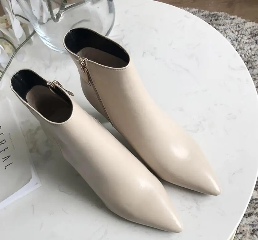 

Full cowhide autumn winter fashion fine high heels boots female leather side zipper and bare boots large size pointed boots.