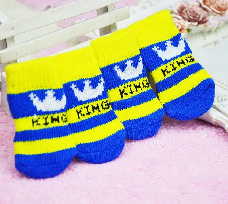 Lovely Pet Dog Sock Soft Knit Anti Slip Skid Pets Dogs Socks For Chihuahua Yorkshire Small and Large Dogs S M L 4PcsSet 12812