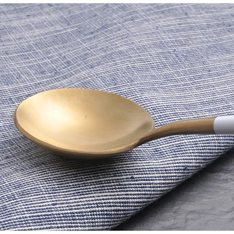 elegant tableware