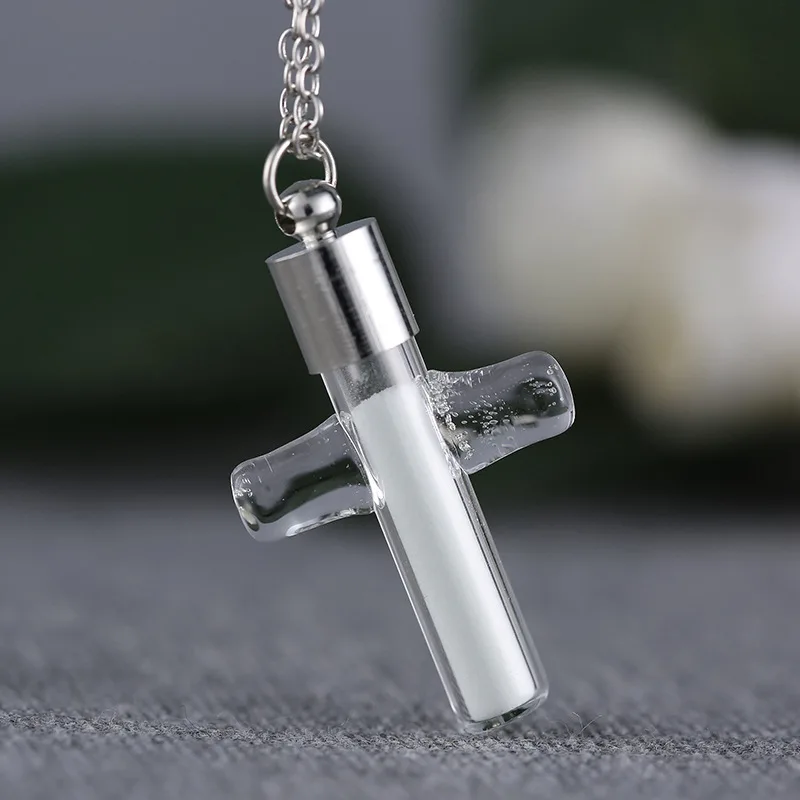 cross necklaces (6)