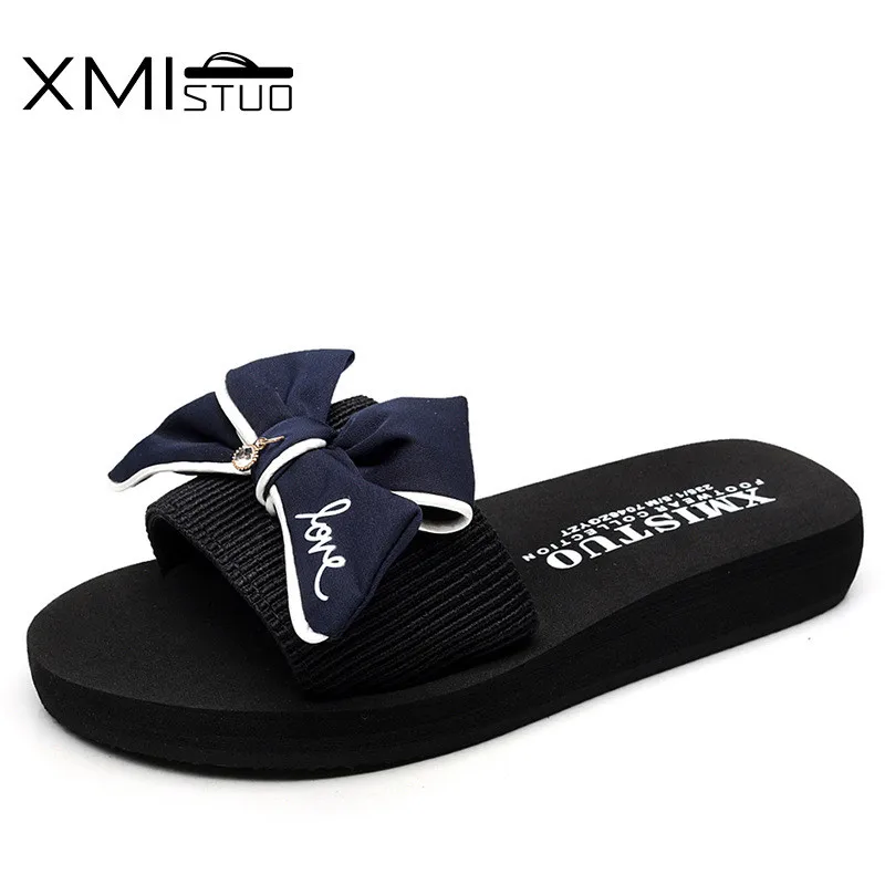 comprar XMISTUO Belamente crafted bowknot decor Roma fundo plano com uma simples palavra bonito menina trecho com roma chinelos de casa de férias