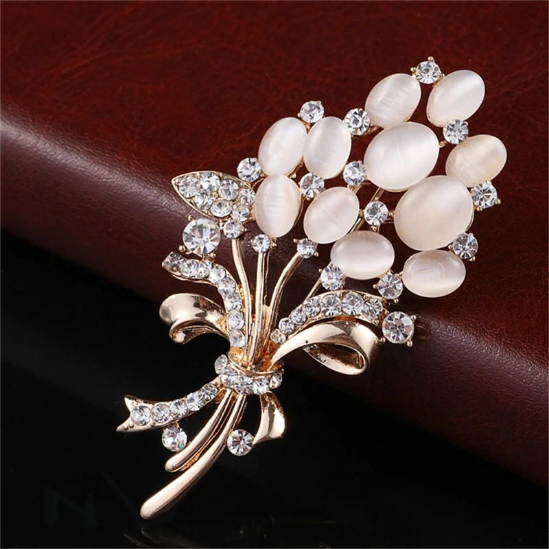 2017 New Opal Rhinestone Brooches for Women Vintage Fashion Female