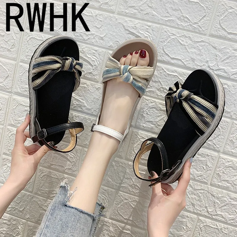 

RWHK 2019 summer new wild fairy wind flat student simple retro bow thick bottom Roman sandals female tide B202