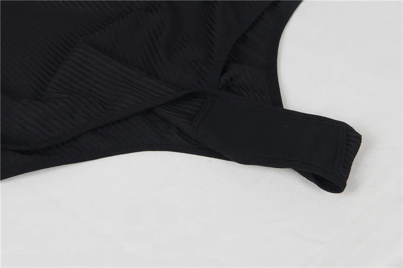 R80589(6)