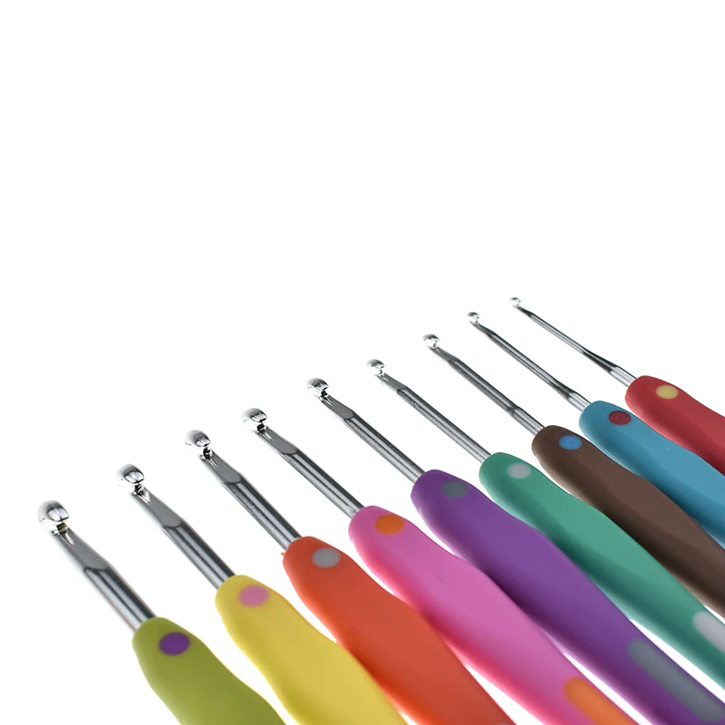 9pcs 2-6mm Mix Sizes Crochet Hook Set With Organizer Ergonomic Grip Crochet Hook Soft Rubber TPR DIY Handle Knitting Needles (3)