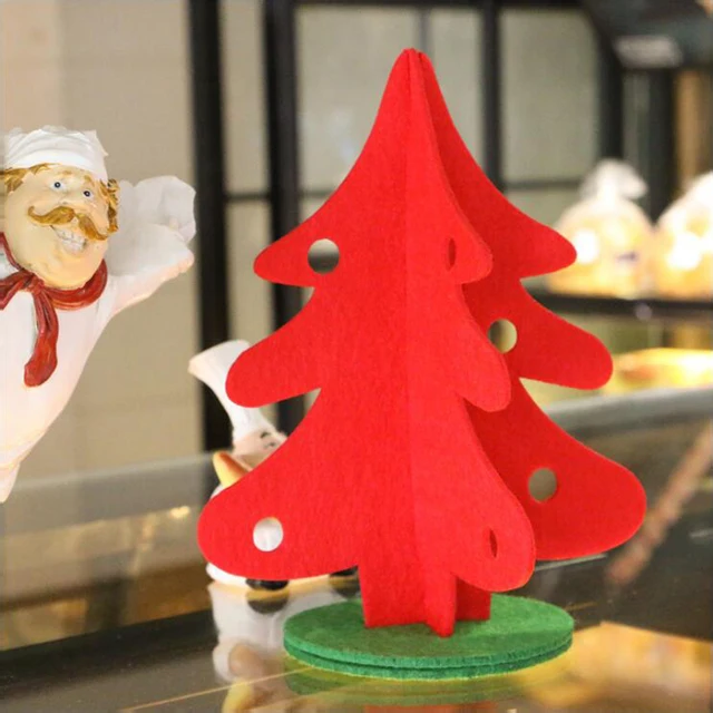 4pcs Lot Green And Red Artificial Christmas Trees Decorations With Non Woven Fabrics Cushion 4pcs Lot Green And Red Artificial Christmas Trees Decorations With Non Woven Fabrics Cushion