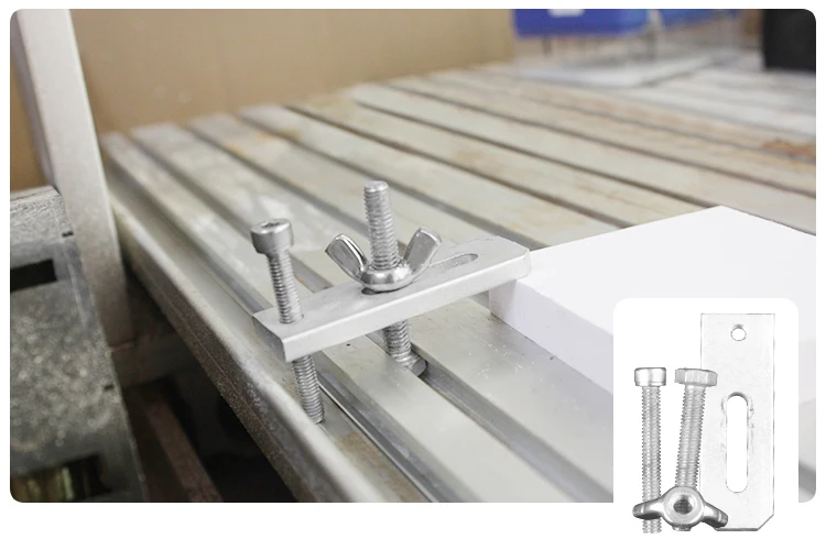 1T0CNC0LVHG0000LHJ3 - 
