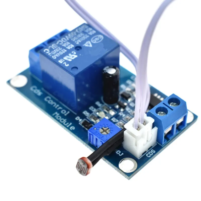 

5V 12V Light Control Switch Photoresistor Relay Module Detection Sensor 10A brightness Automatic Control Module XH-M131
