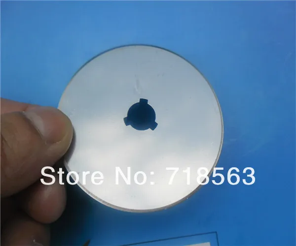 

Free shipping New 10pcs 60mm ROTARY CUTTER Blades Sewing Quilting Craft Tool Knife fits Olfa MT Blade With Case