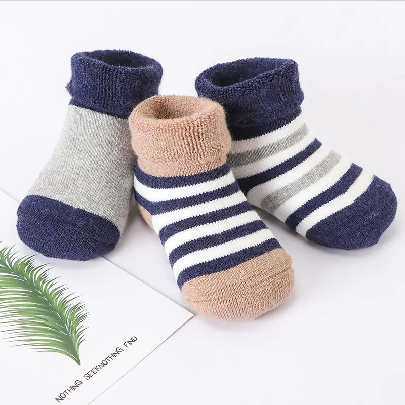 KiDaDndy/3 пар/лот, зимние и осенние носки для малышей, полосатые утолщенные теплые носки для новорожденных из хлопка, шерстяные носки, детские От 0 до 3 лет, SO552A - Цвет: C