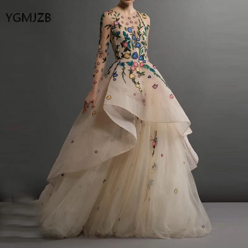 Champagne Evening Dress Long Sleeves 2019 3D Flower Embroidery Saudi Arabic Formal Evening Gown Prom Dress Robe De Soiree