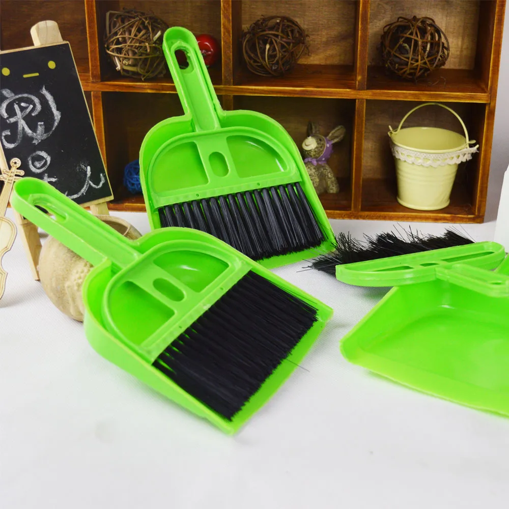 New Pets Cleaning Supplies Plastic Broom Set Mini Dustpan and Broom Sweeping Dog House Tool Cleaning Dead mascotas perros