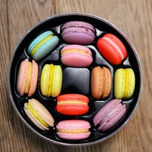 Специальное предложение, горячая Распродажа, Ciq подставка для торта, формы для выпечки, пластиковая прозрачная 12 упаковочная коробка для макарон, шоколада, печенья, хлебобулочных изделий