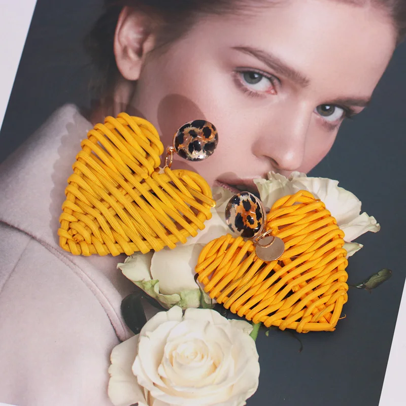 

JUJIA 2019 Summer Rattan Knit Drop Earrings for Women Heart Pendant Handmade Bohemian ZA Dangle Earrings Wholesale