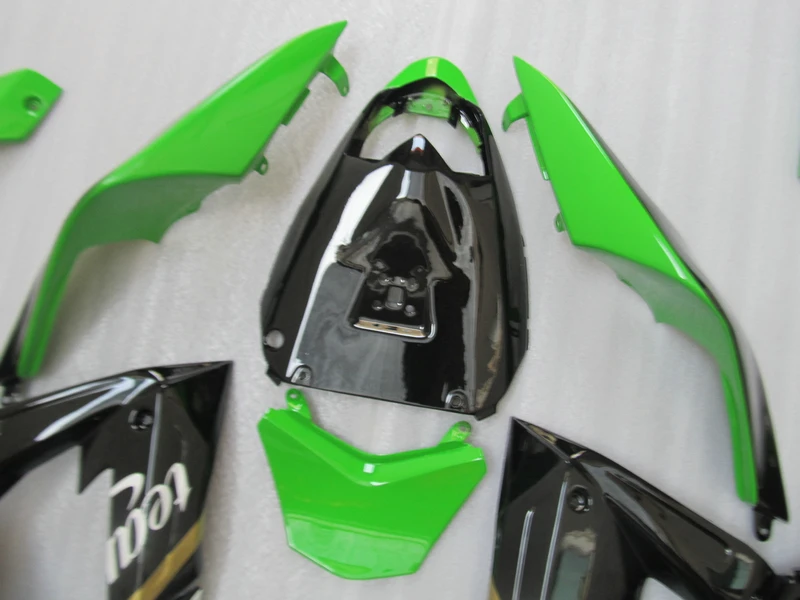 Комплекты мотоциклетных обтекателей для Kawasaki ZX 10R 2008 2009 Зеленый Черный Белый