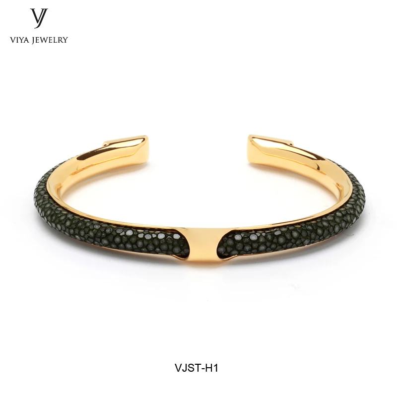 luxury stingray leather bangle with 316 l stainless steel hardware Fashion men bangle stingray bracelet (44)