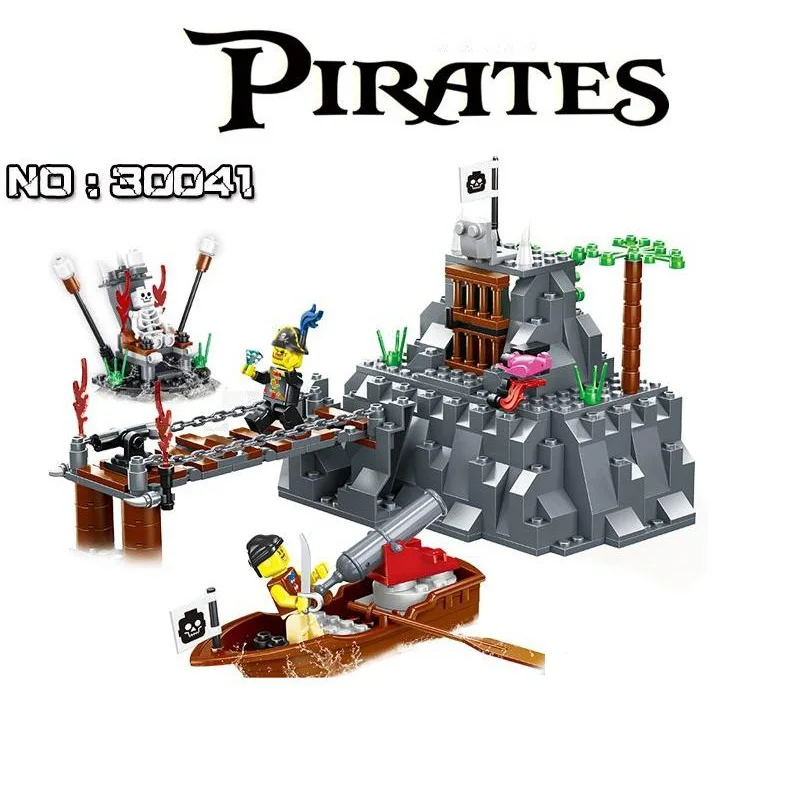 

251 pcs Priates Serise Ship Forbidden Cove Figures Captain Seaman Ghost Building Blocks Brick Toy