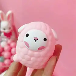 Мягкие игрушки снимают стресс милая маленькая форма овец сжимает звук декомпрессии игрушки для купания для ребенка случайный Emojis