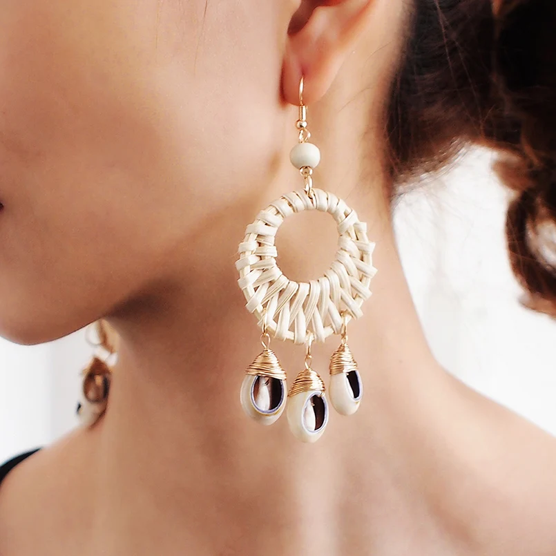 MANILAI Bohemia Straw Rattan Knit Shell Dangle Earrings For Women Big Circular Pendant Statement Earrings Fashion Jewelry 2019
