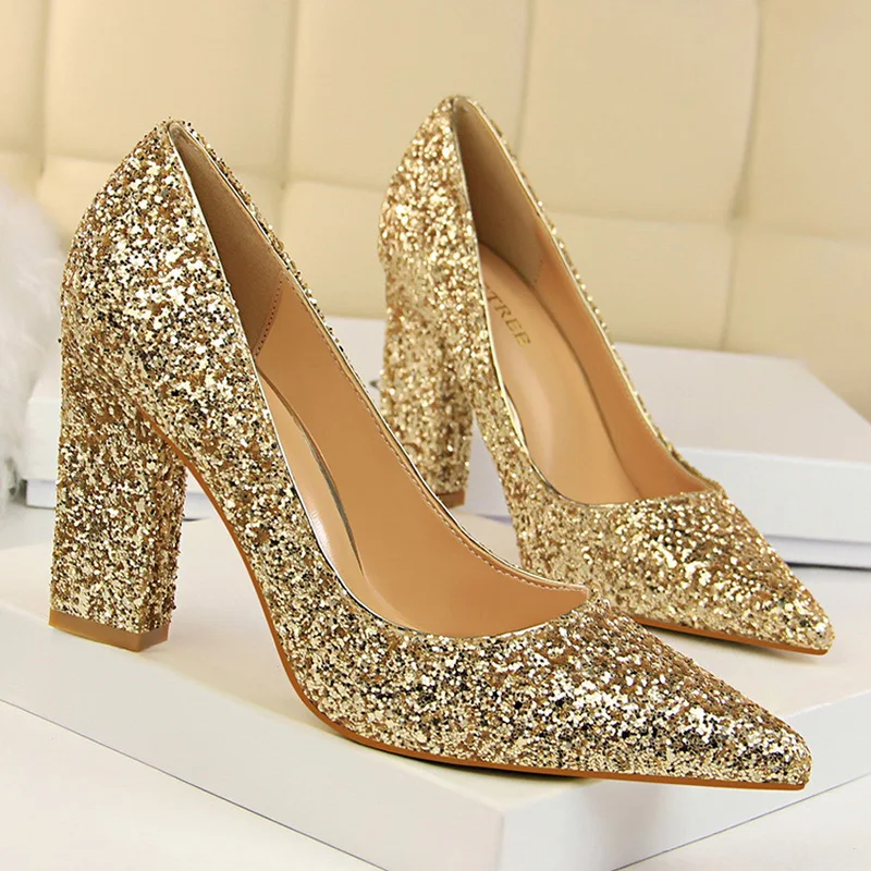 

Elegant Women Pumps Bling Women Shoes Shallow Ladies Shoes Fashion Wedding Shoes Extrem Sexy Square Heel Pumps 2019 Luxury Shoes