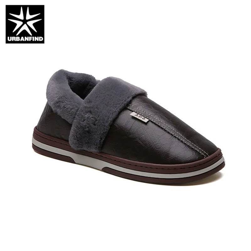 

2019 Winter house slippers men leather plush male shoes waterproof plus size 41-46 anti dirty warm slippers package non-slip