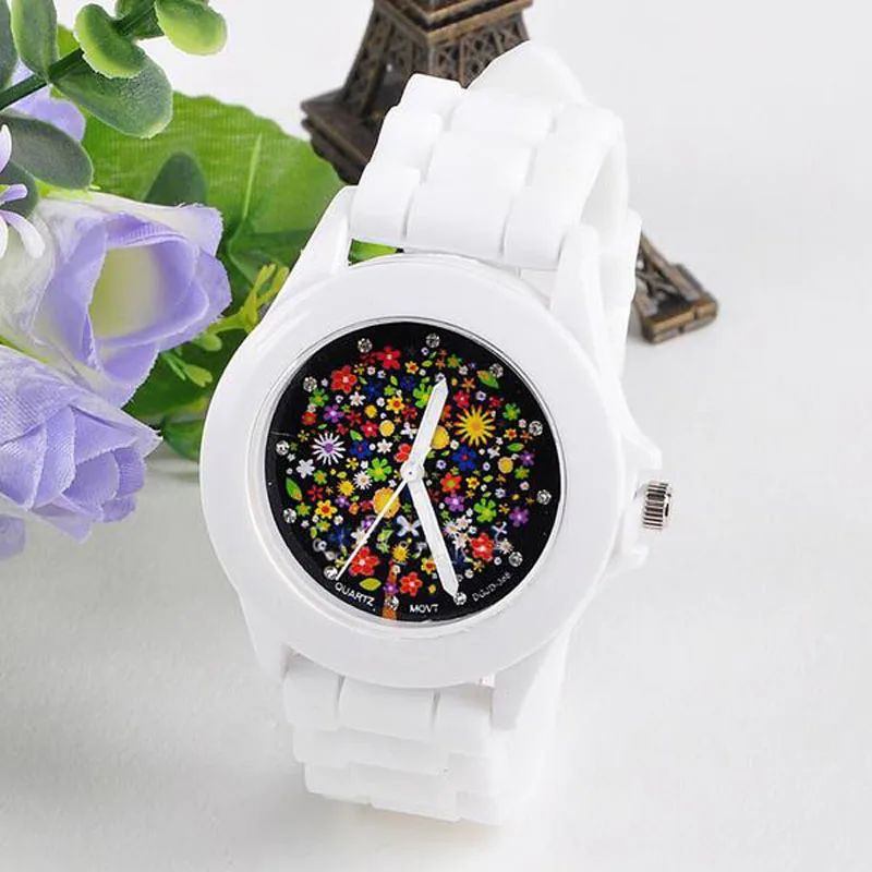 

New Casual White Silicone Band Watch Flower Dial Watch Rubber Quartz Analog Couple Silicone Watch