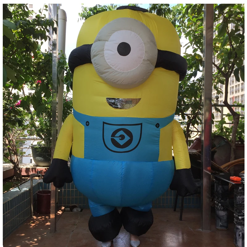 inflatable minion (2)