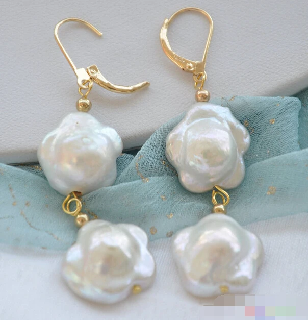 

FREE SHIPPING>>> free shipping 12185 WHITE plum blossom coin PEARL dangle earring