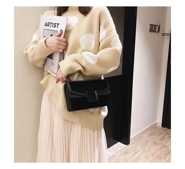 Female Luxury Chain Velvet Leather Handbag Designer 2019 Snakeskin Green Red Velour Crossbody Bag for Women Messenger Flap Purse (34)