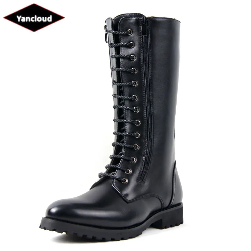 Coupons for work boots Dr. Comfort Protector Men's Work Boots. Dr. Comfort Protector Men\'s Work Boots. Finally a Steel-Toe boot that blends art and technology. Durable leather, a NEW tough high abrasion, oil resistant out sole and rugged good looks.