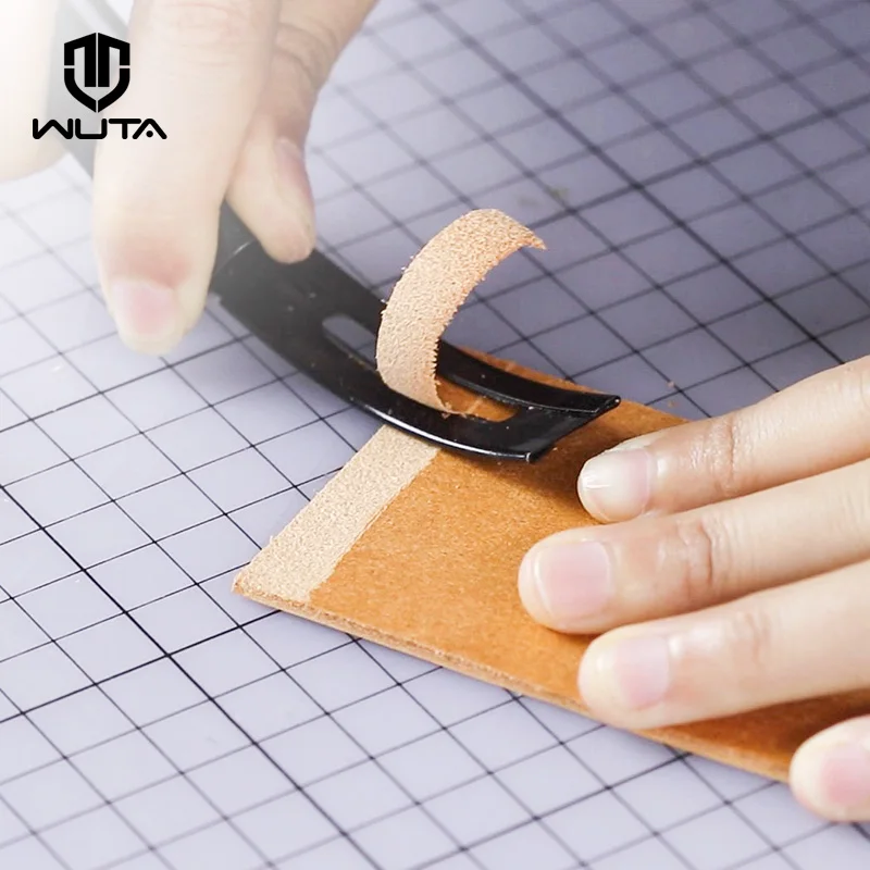

WUTA Black Sharp Leather Skiving Knife Tools DIY Leather Craft Safety Cutting Knife Cut off Thin Knives +3 Blades German Import