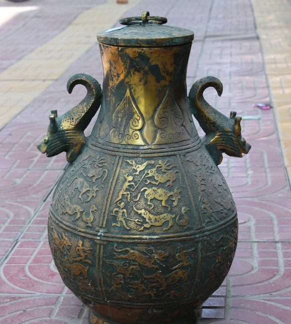 

17" Chinese Old Bronze Gilt Dragon Beast People Hunt Deer Statue Jar Vase Pot