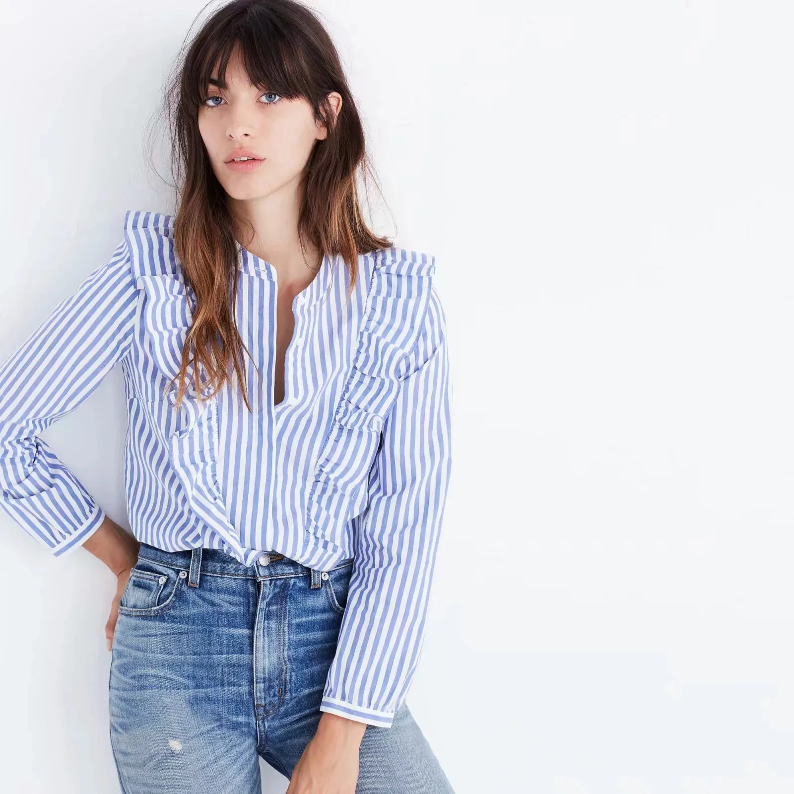 

hot sale Z0904T2 Europe and the United States fall 2018 new fungus 8400 # side stripe long sleeve shirt