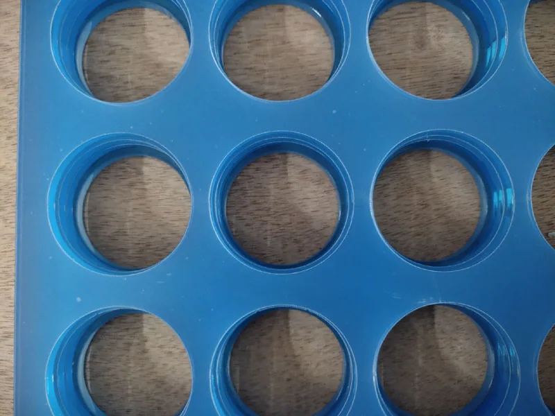 Macaroon Holder
