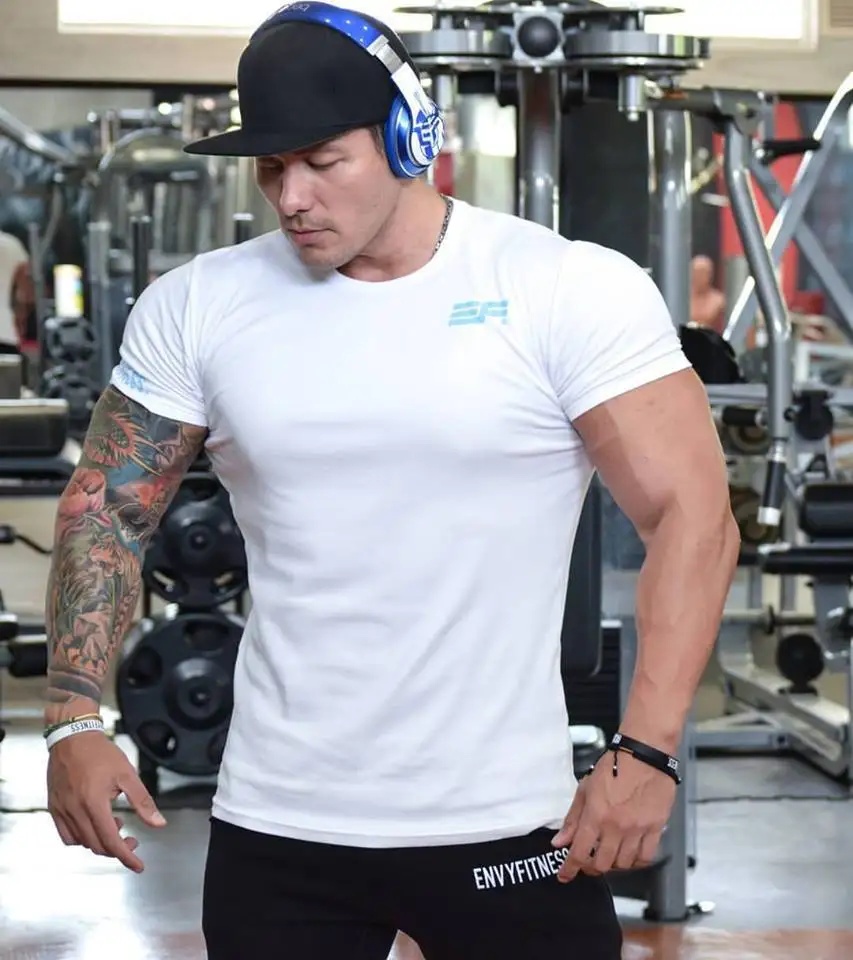 

2018 New Running t Shirt Men Quick Dry Breathable Short Sleeve Camping Climbing Fishing Outdoor Sports jogging t-shirt Male