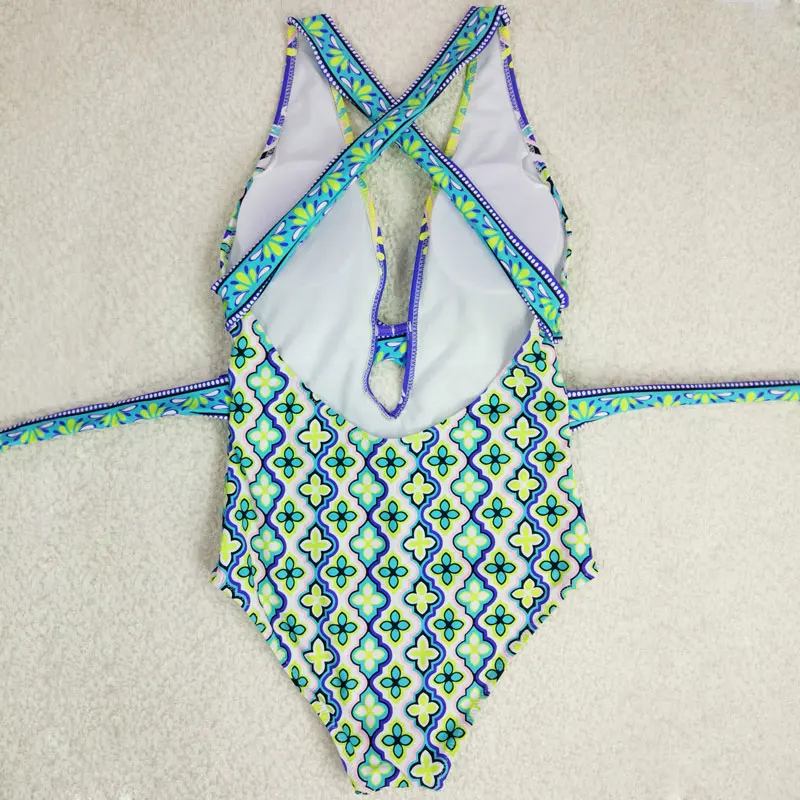 eyi001874-6