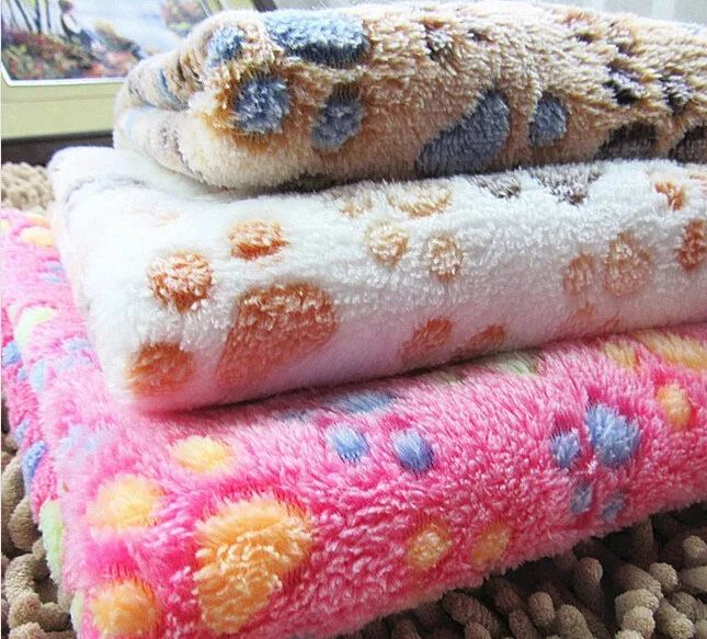 30 шт./лот супер мягкая обложка Малый одеяло для щенка для больших собак Towl отпечаток лапы руно Зимние теплые