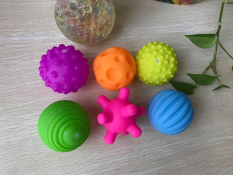 Детские руки сенсорный мячик текстура сенсорный мягкий резиновый Massege игрушки шарики игрушки для детей - Цвет: 6pcs Balls