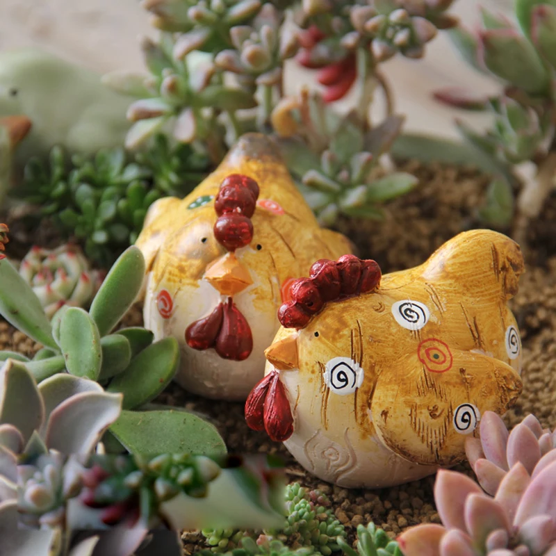 

In the south of France Rural Style yellow Chicken Figurines amorous feelings Home Decor Gifts furnishing articles